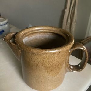 Crock pitcher